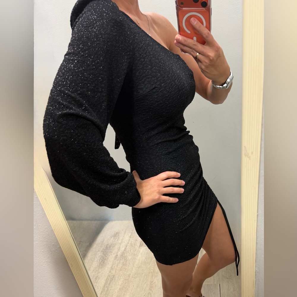 Windsor Black One Shoulder Ruched Mini Dress - Picture 3 of 7